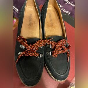 Vionic Women's Black Teagan Loafers with Red Laces